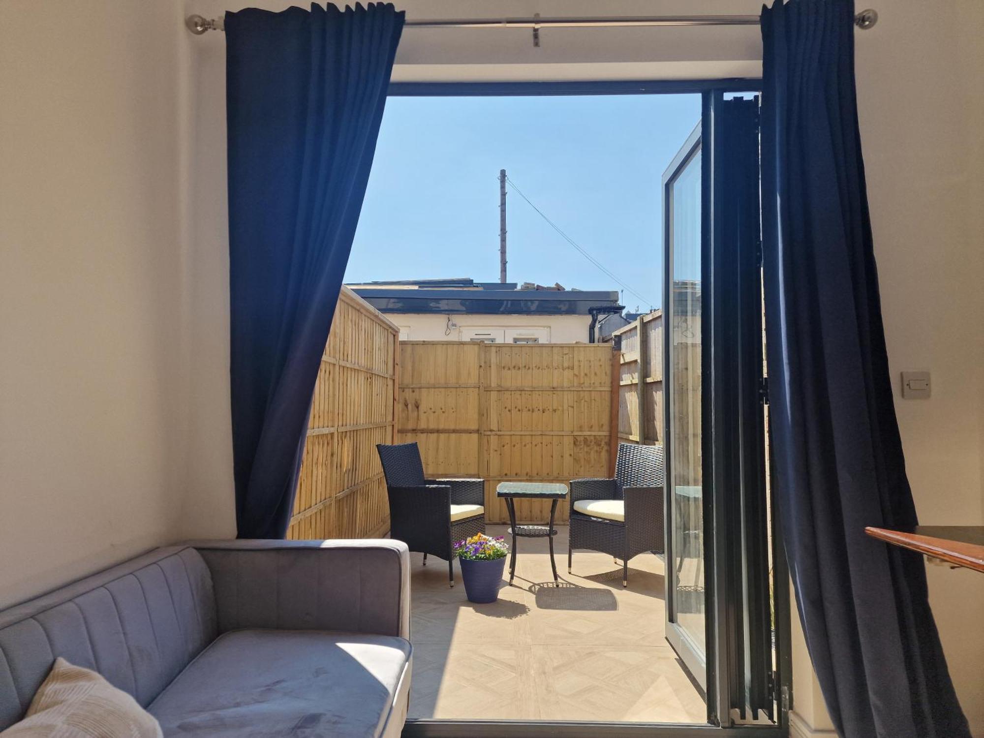 Luxurious London Studios Harrow Ngoại thất bức ảnh